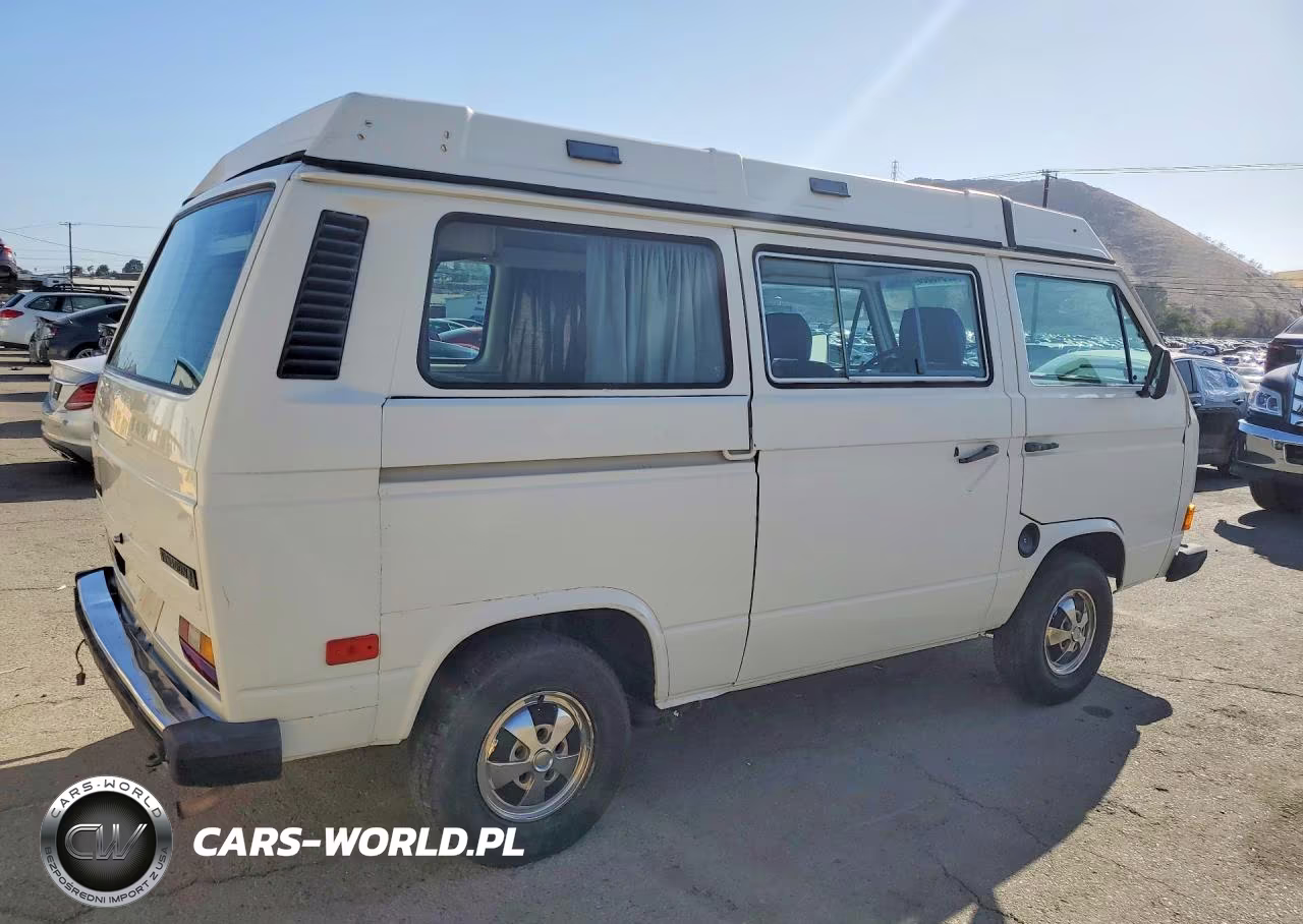 1982 Volkswagen Vanagon Campmobile VIN:WV2ZA0258CH078000 - 3