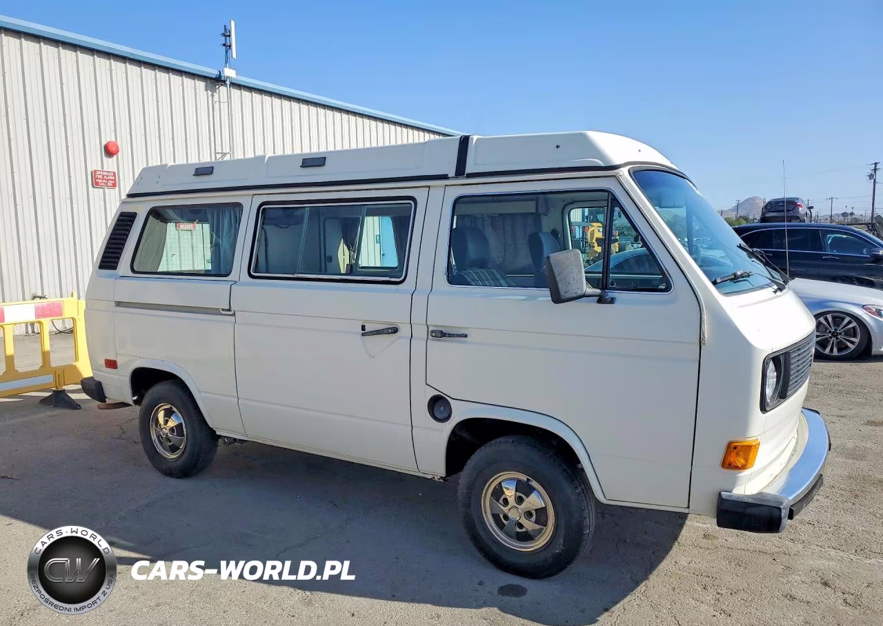1982 Volkswagen Vanagon Campmobile VIN:WV2ZA0258CH078000 - 4