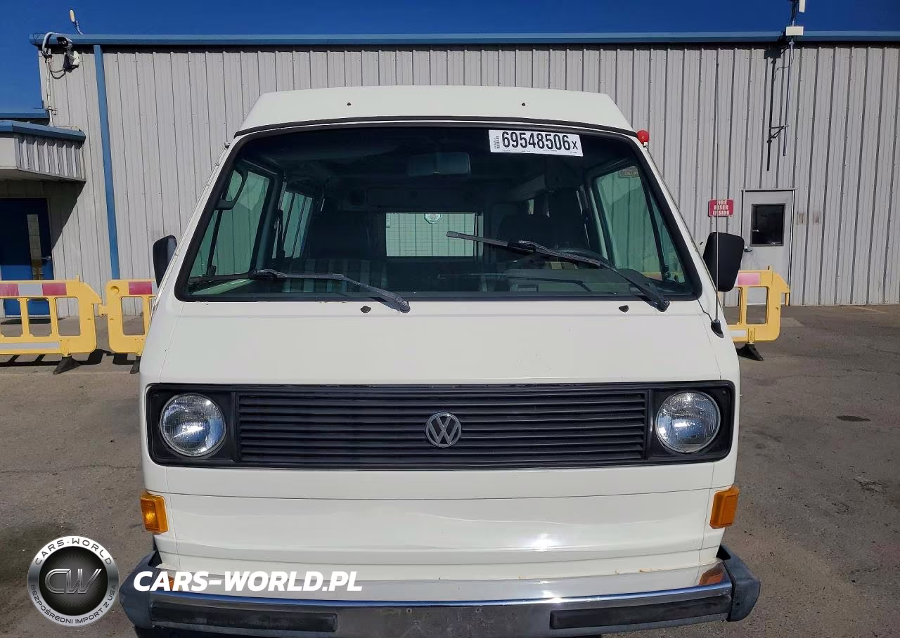 1982 Volkswagen Vanagon Campmobile VIN:WV2ZA0258CH078000 - 5