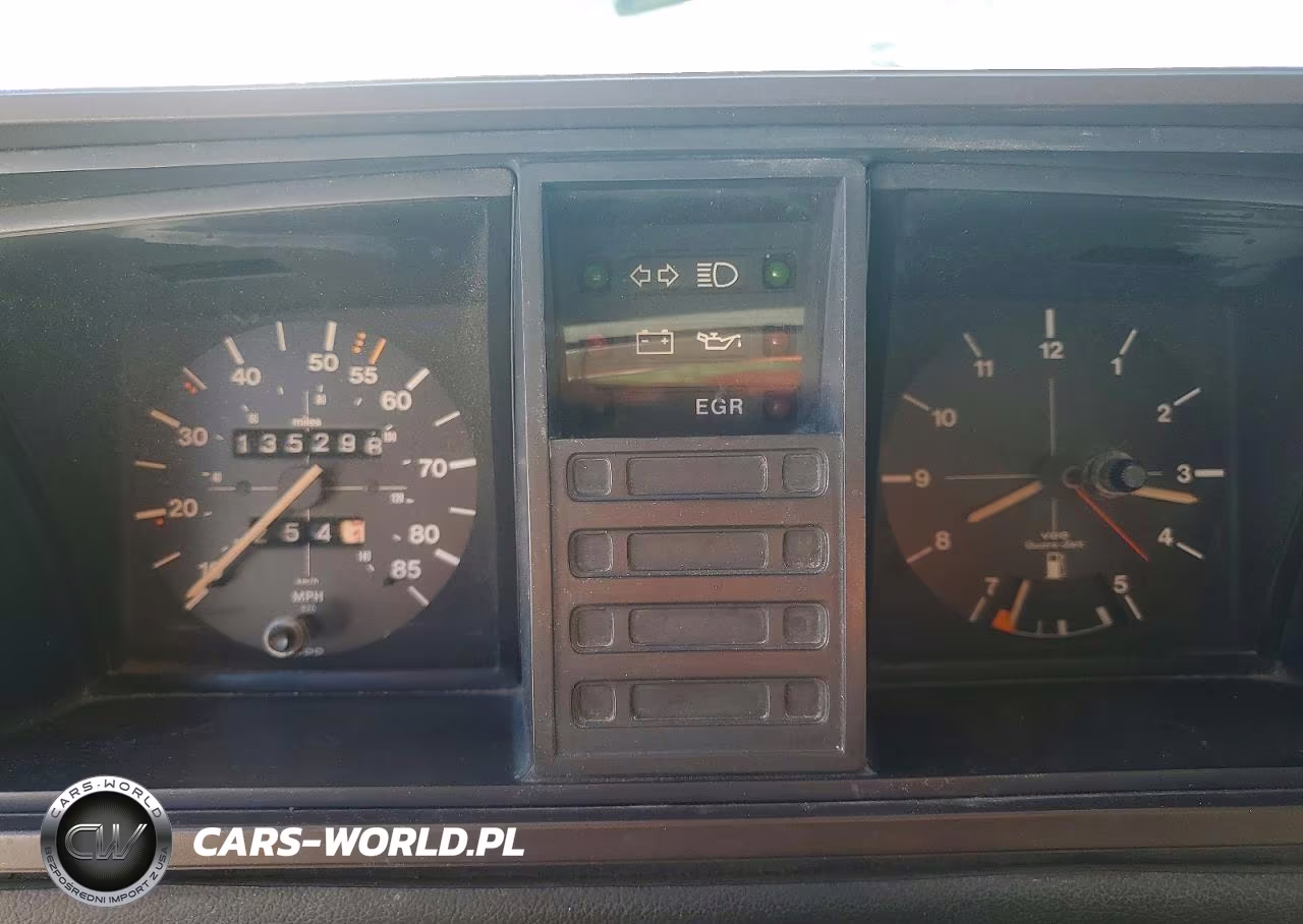 1982 Volkswagen Vanagon Campmobile VIN:WV2ZA0258CH078000 - 9