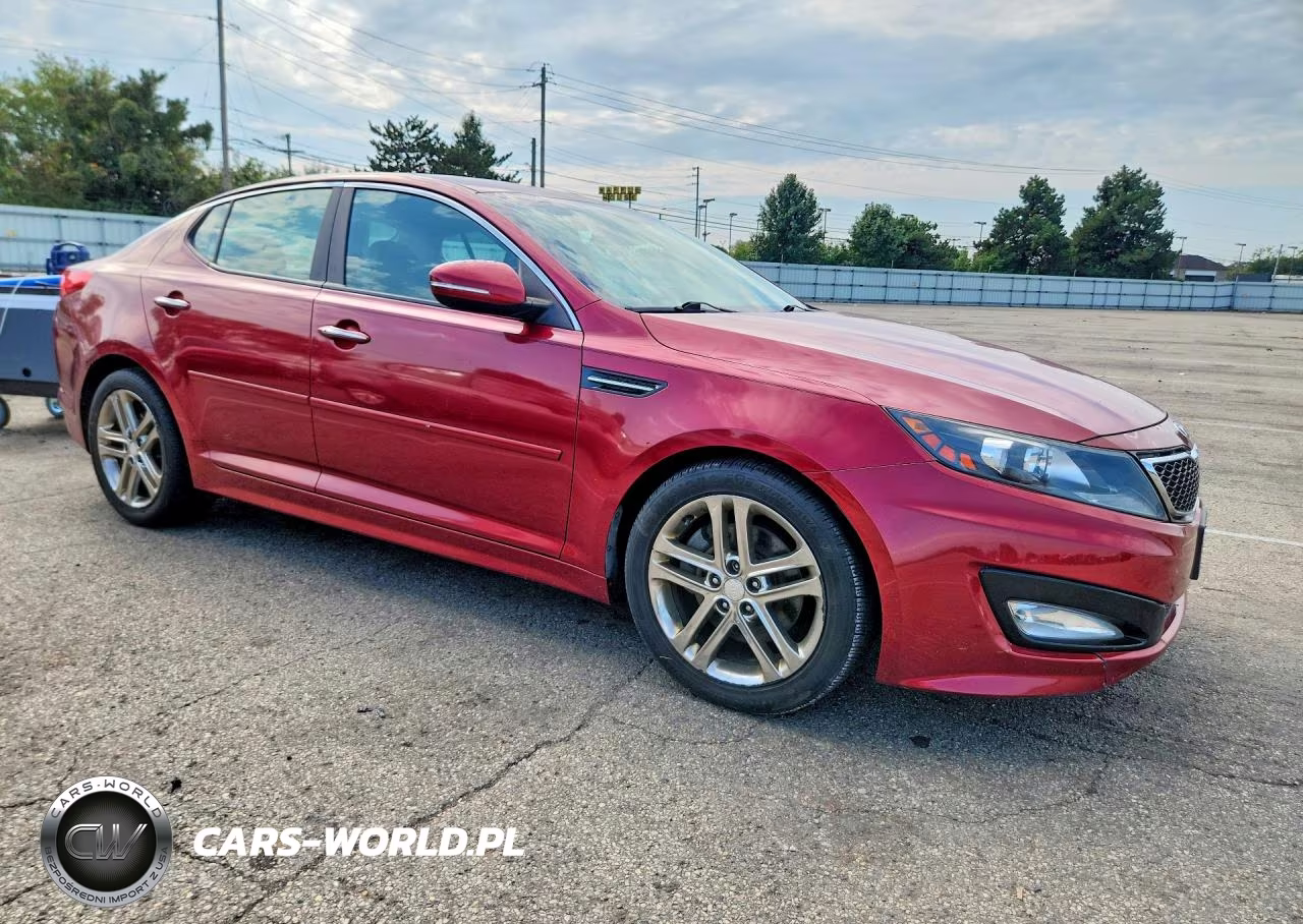 2013 Kia Optima Sx VIN:5XXGR4A60DG143601 - 4