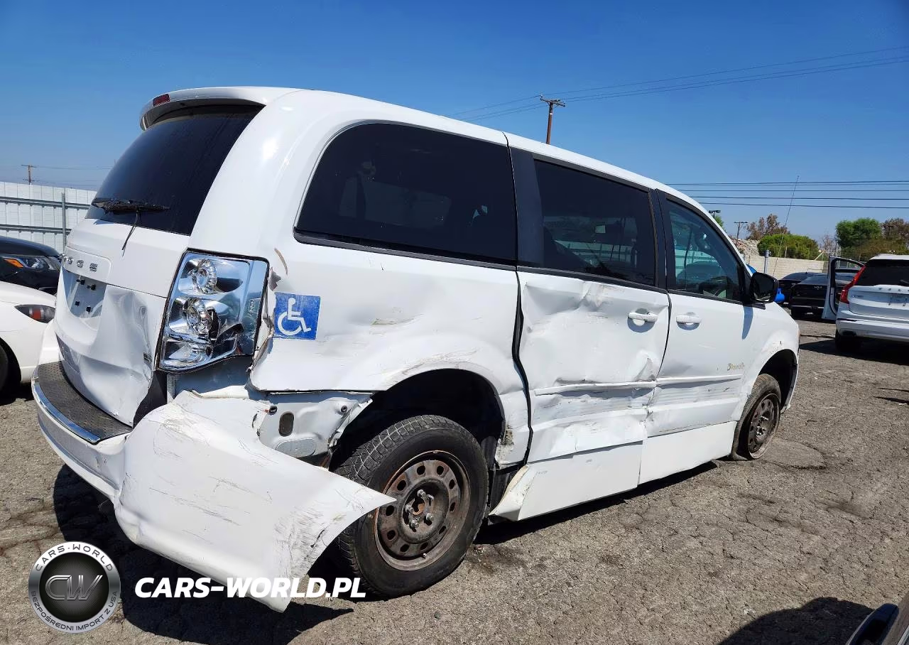 2017 Dodge Grand Caravan Se VIN:2C4RDGBG5HR768024 - 3