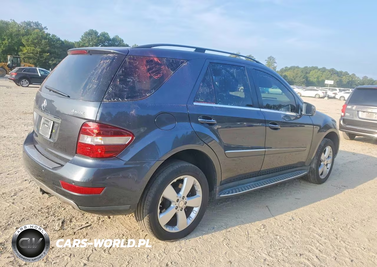 2011 Mercedes-Benz Ml 350 4Matic VIN:4JGBB8GB8BA743961 - 3