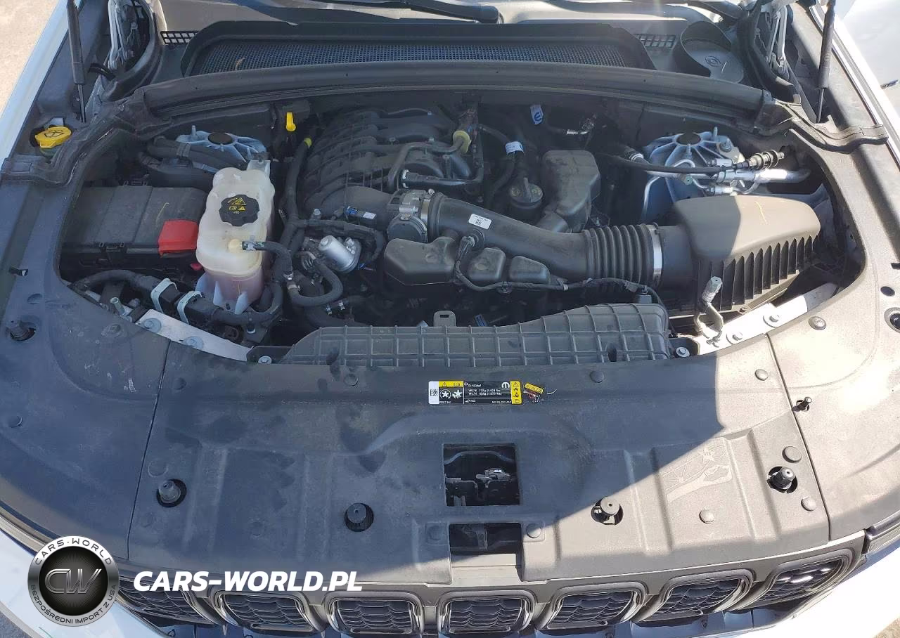 2025 Jeep Grand Cherokee Laredo VIN:1C4RJHAG5SC329423 - 12