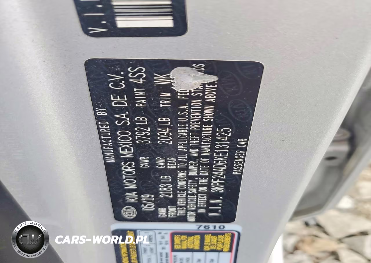 2019 Kia Forte Lxs VIN:3KPF24AD6KE131425 - 12