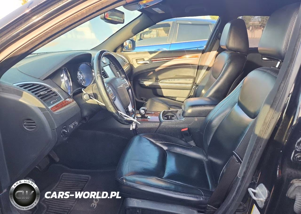 2013 Chrysler 300 VIN:2C3CCAAG3DH576175 - 7