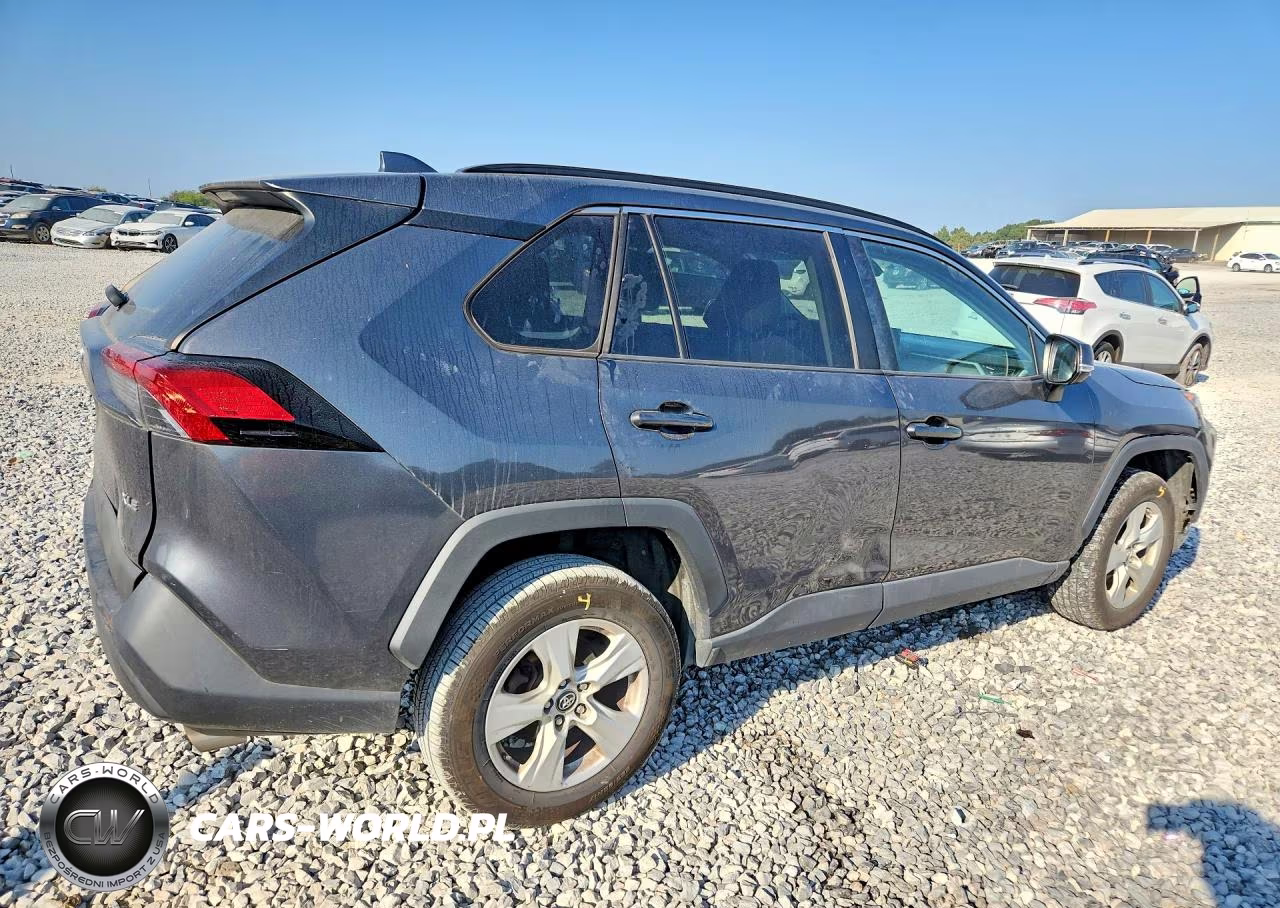 2019 Toyota Rav4 Xle VIN:2T3W1RFV2KC025559 - 3