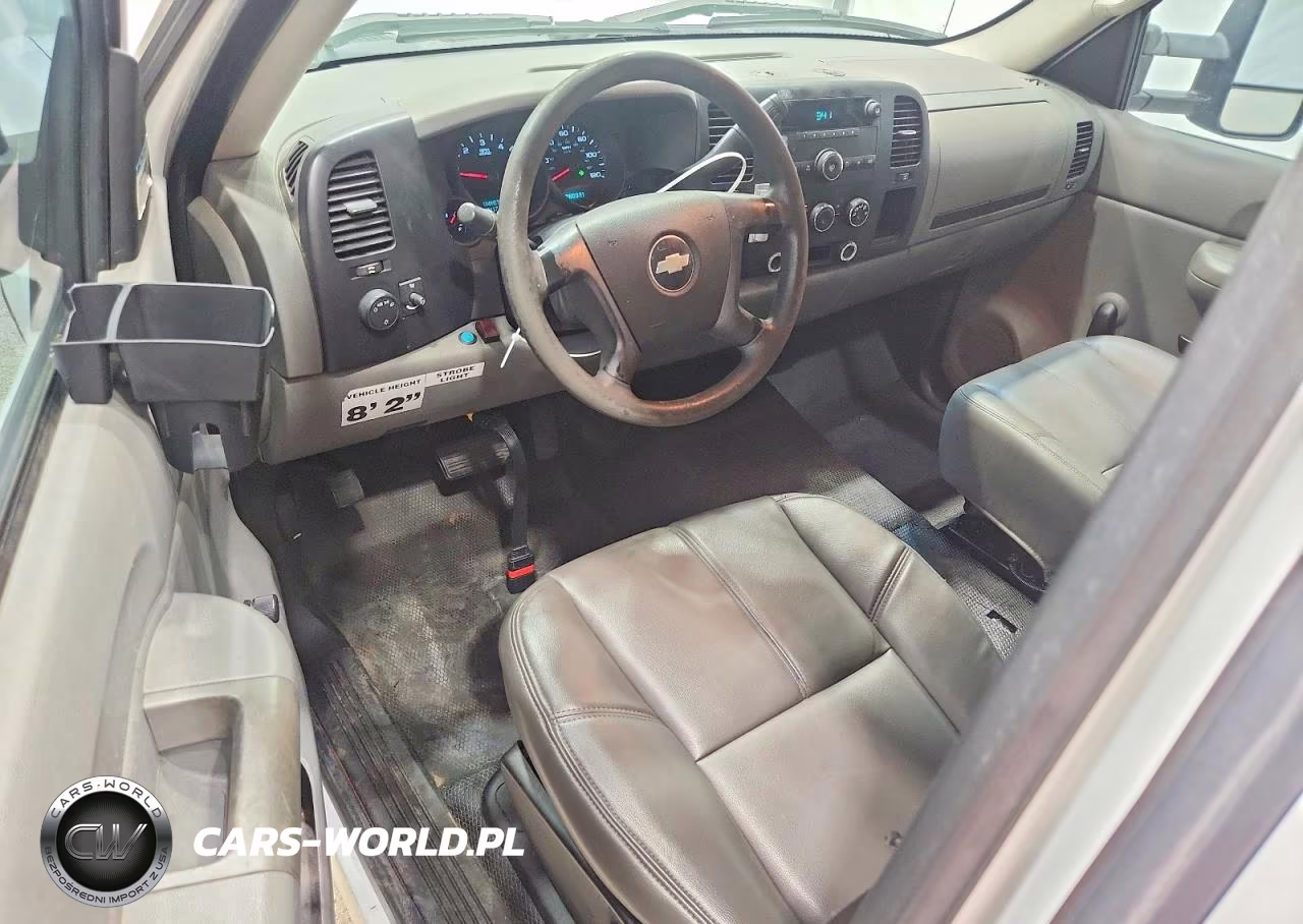 2008 Chevrolet Silverado C1500 VIN:1GCEC14X98Z146754 - 8