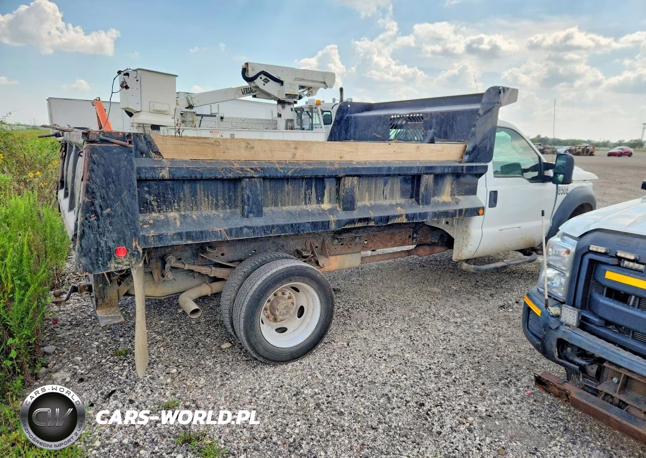 2015 Ford F450 Super Duty VIN:1FDUF4GY0FEA16614 - 3