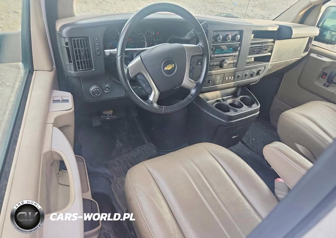 2014 Chevrolet Express G2500 VIN:1GCWGFCA2E1160685 - 8
