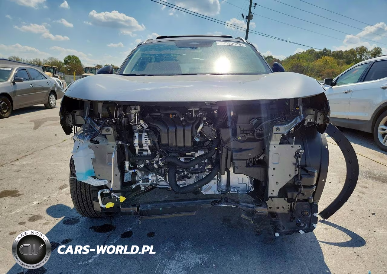 2019 Nissan Kicks Sr VIN:3N8AP6DD1TL310508 - 5