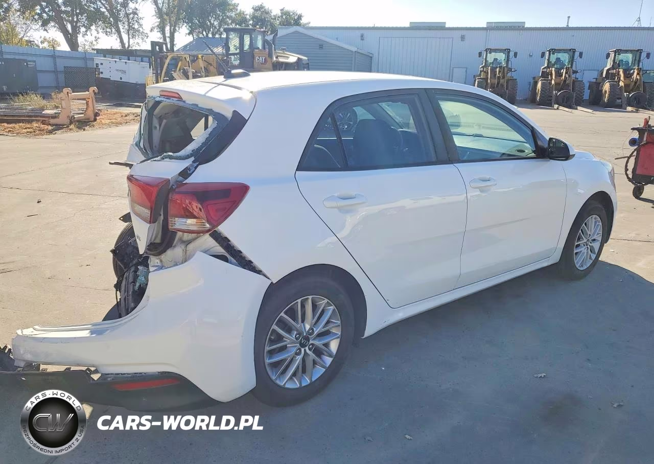 2018 Kia Rio Ex VIN:3KPA35AB2JE073615 - 3