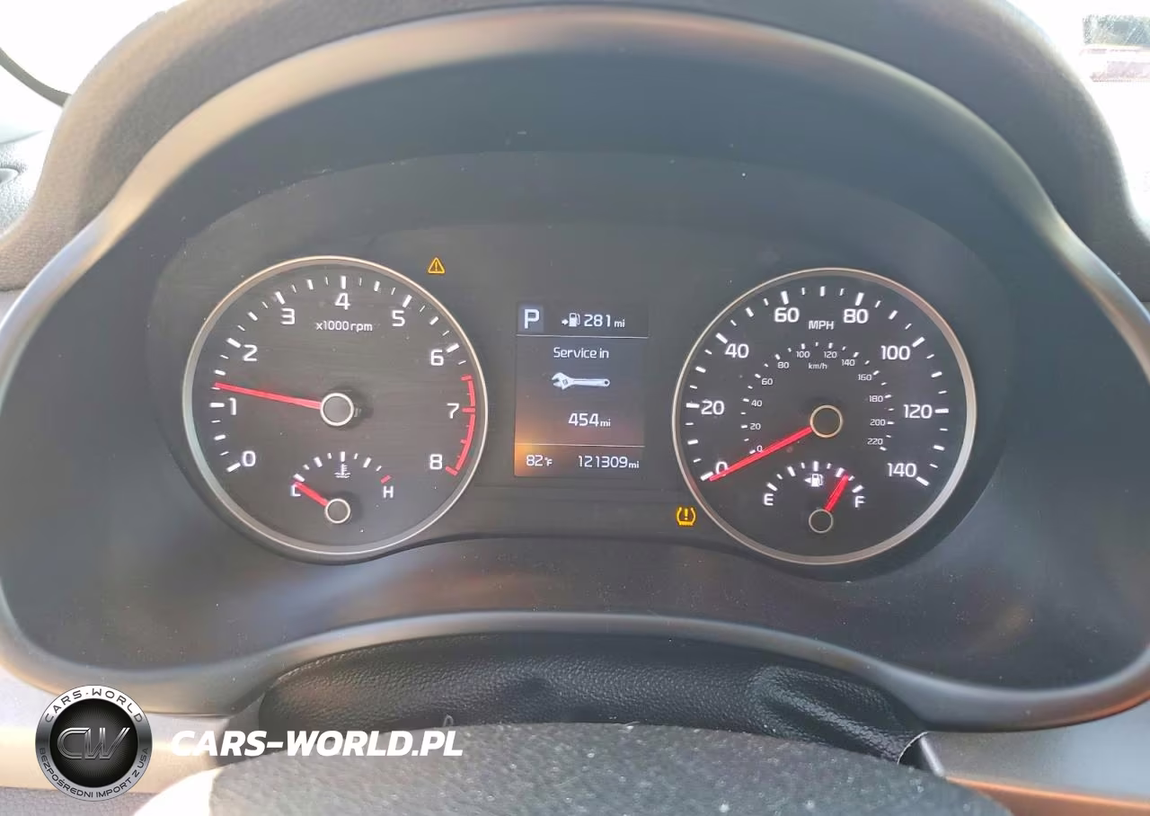 2018 Kia Rio Ex VIN:3KPA35AB2JE073615 - 9