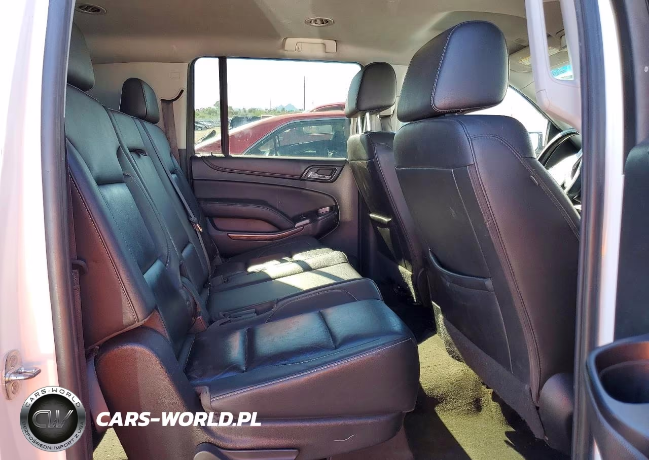 2018 Chevrolet Suburban K1500 Lt VIN:1GNSKHKC1JR243989 - 11