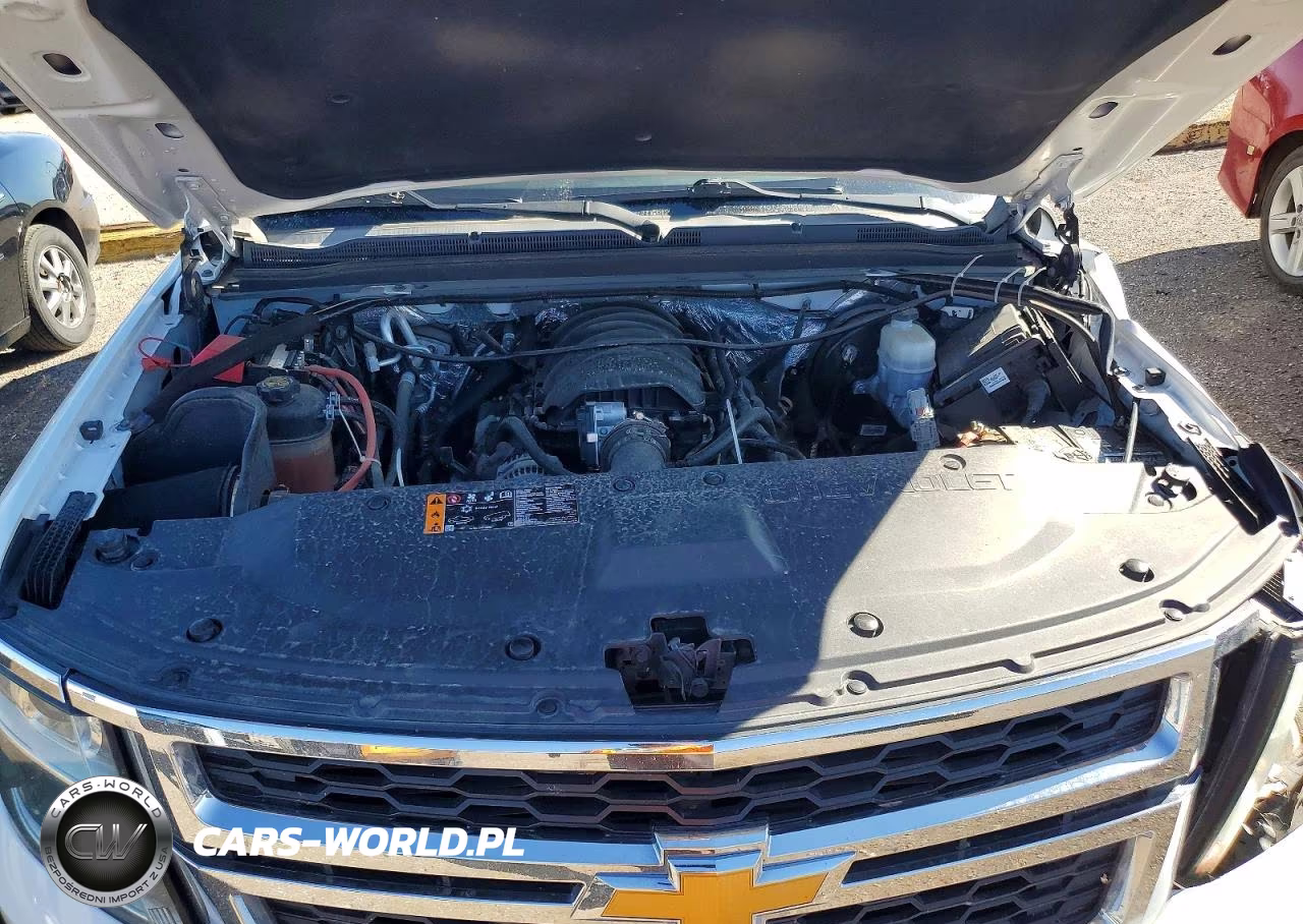 2018 Chevrolet Suburban K1500 Lt VIN:1GNSKHKC1JR243989 - 12