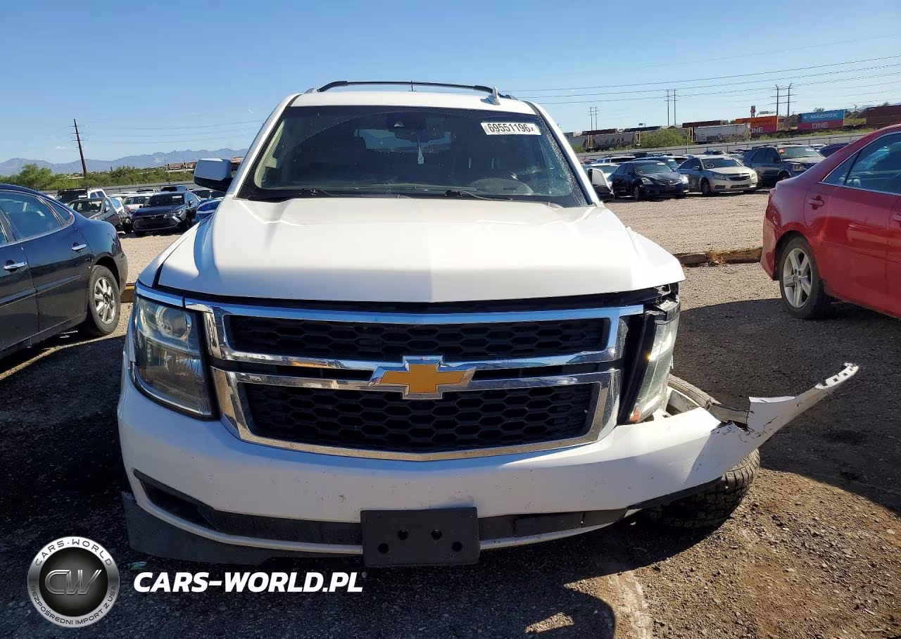 2018 Chevrolet Suburban K1500 Lt VIN:1GNSKHKC1JR243989 - 5