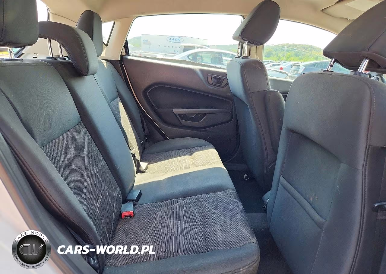 2012 Ford Fiesta Se VIN:3FADP4EJ0CM219120 - 10