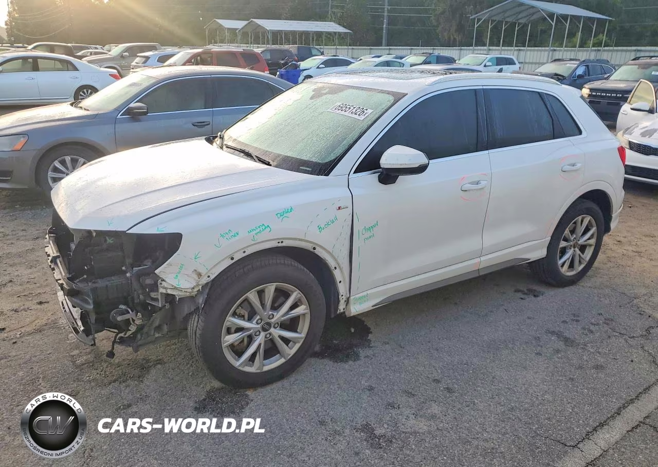 2023 Audi Q3 Premium S Line 45 VIN:WA1DECF35P1088712 - 1