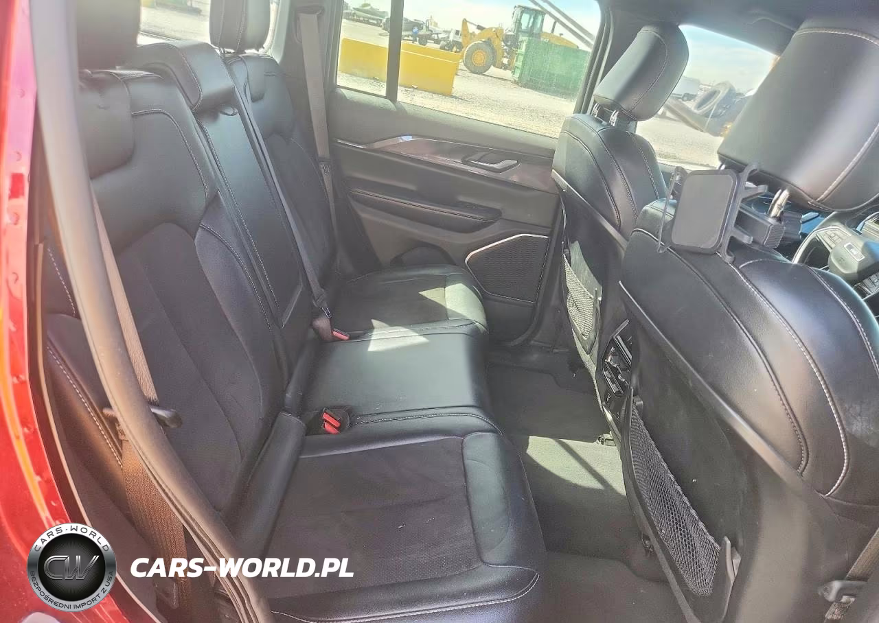 2022 Jeep Grand Cherokee Laredo VIN:1C4RJHAG3N8604956 - 11