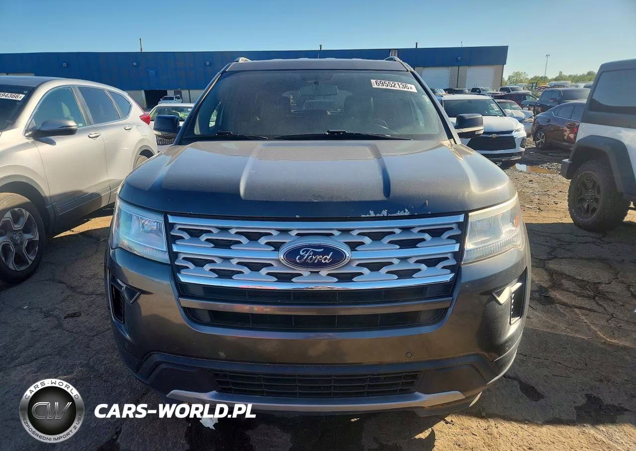 2018 Ford Explorer Xlt VIN:1FM5K7DHXJGC32389 - 5