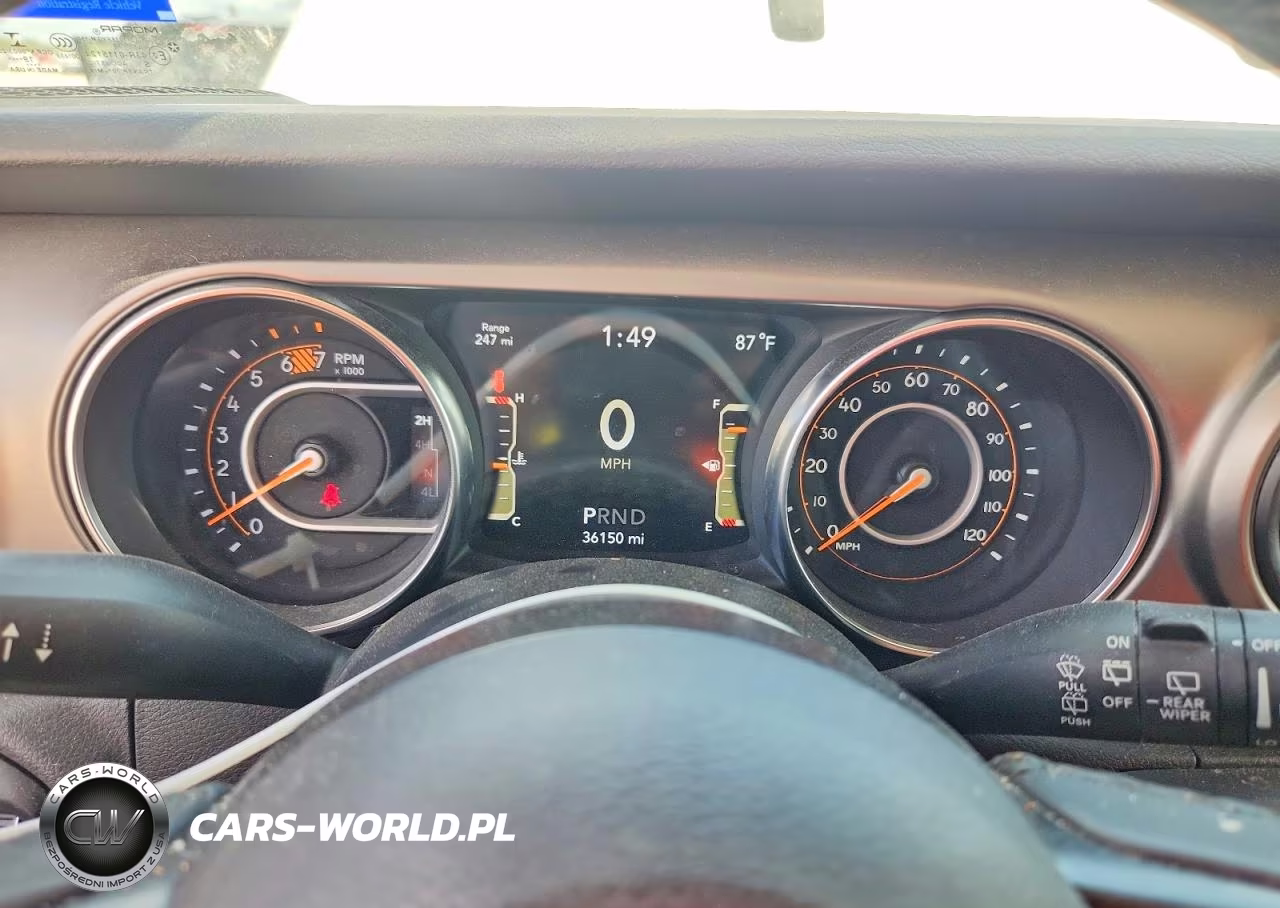 2020 Jeep Wrangler Unlimited Sport VIN:1C4HJXDN8LW170042 - 9