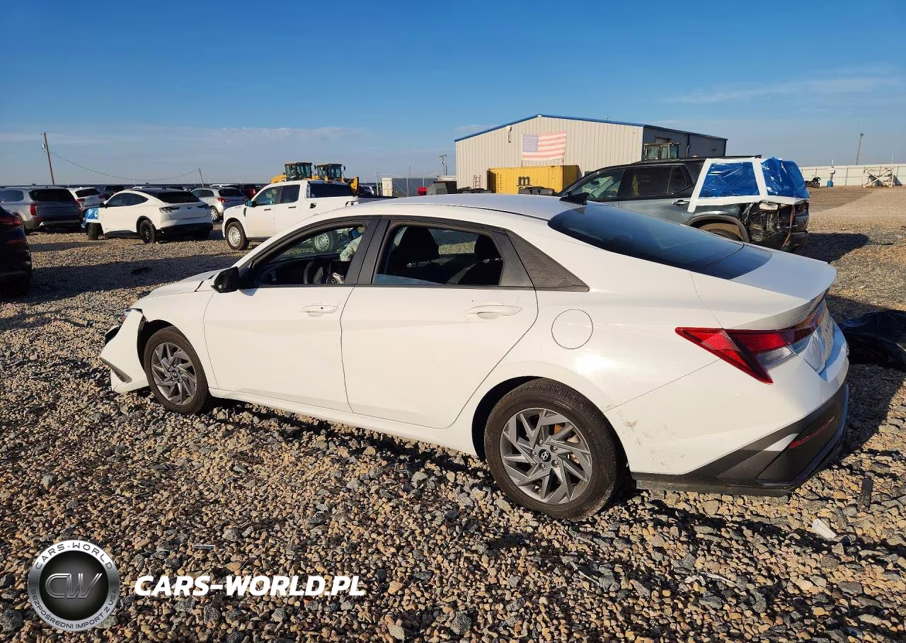 2024 Hyundai Elantra Sel VIN:KMHLM4DG1RU663028 - 2