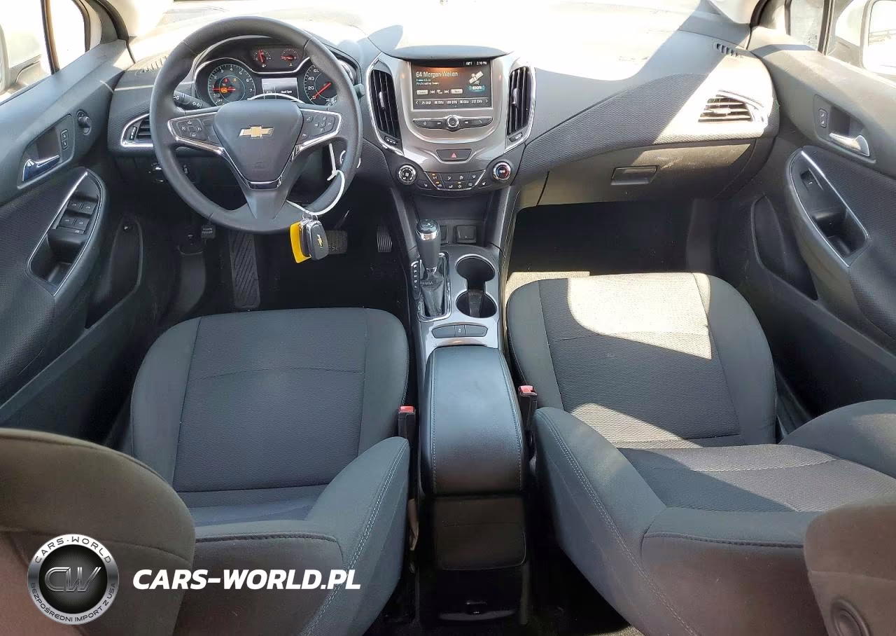 2017 Chevrolet Cruze Lt VIN:1G1BE5SM8H7126268 - 8