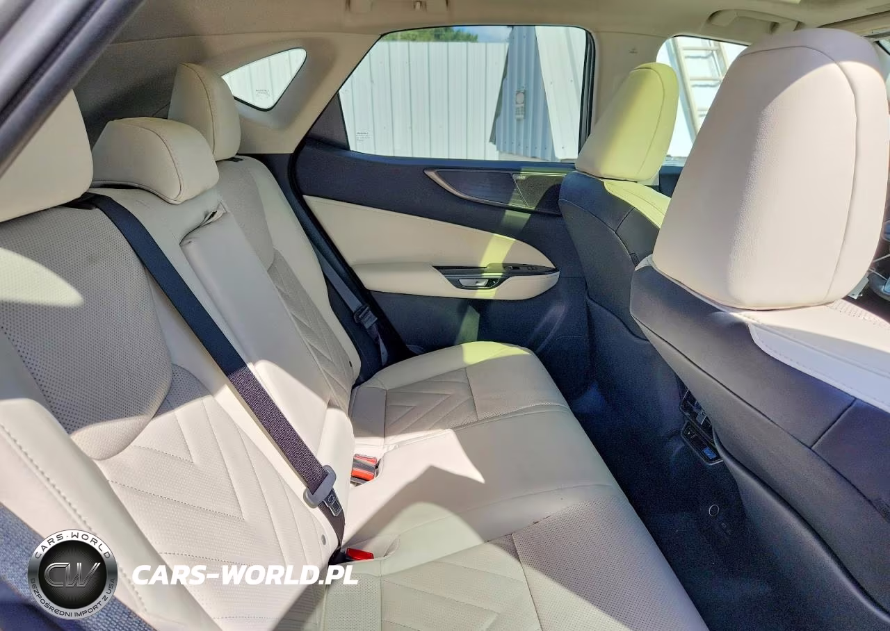 2026 Lexus Nx 350 Luxury VIN:2T2HGCEZ4TC122857 - 11