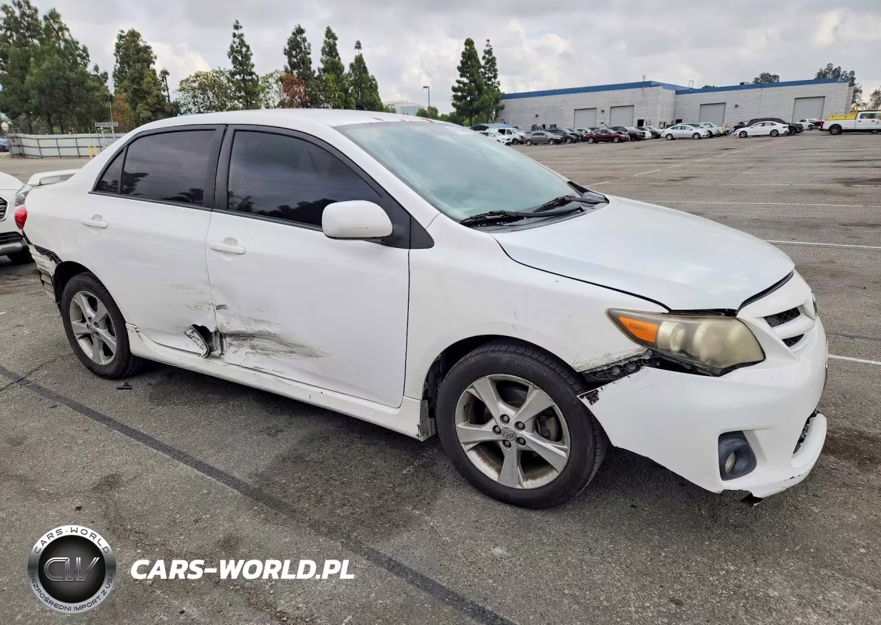 2013 Toyota Corolla S VIN:5YFBU4EE8DP192434 - 4