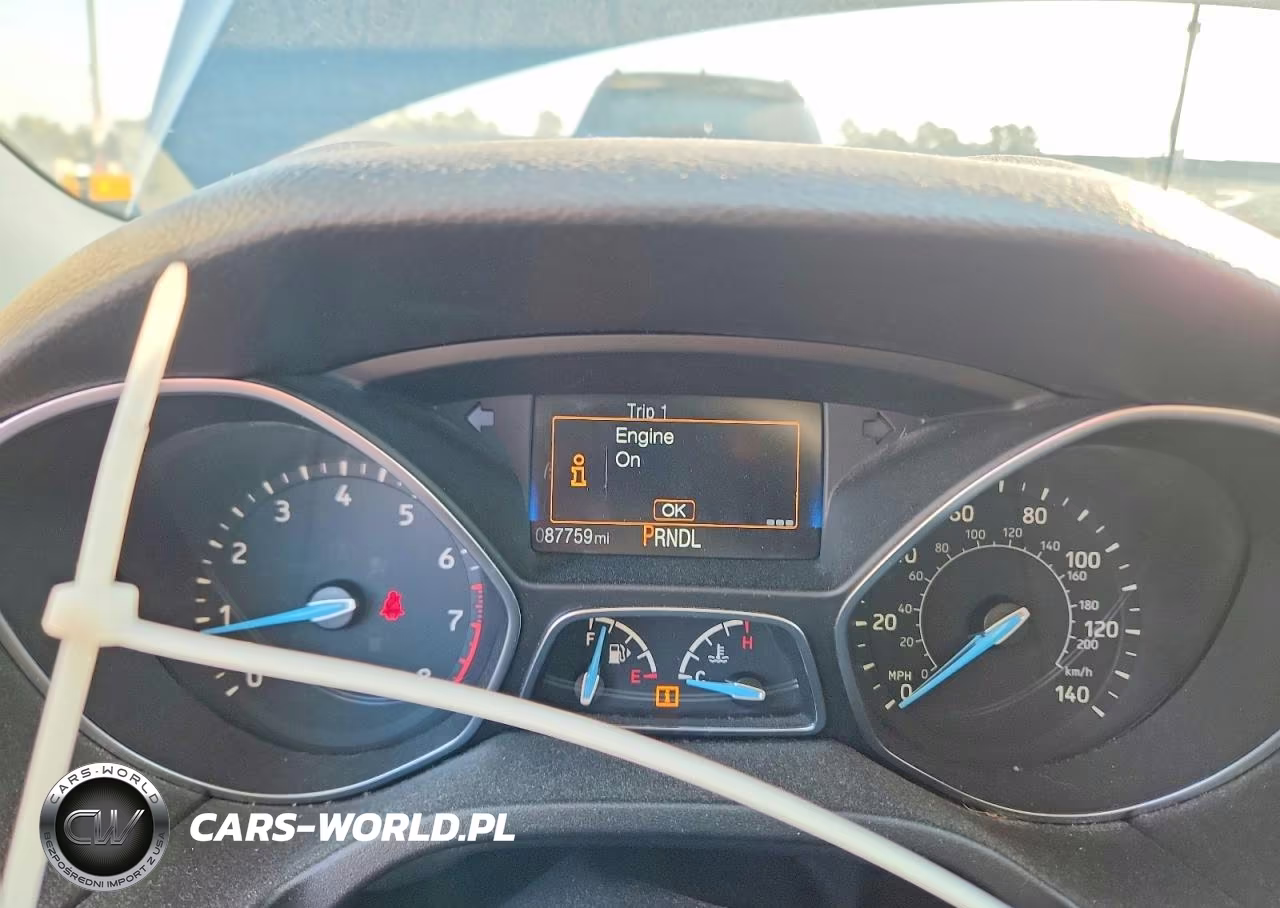 2018 Ford Focus S VIN:1FADP3E28JL259804 - 9