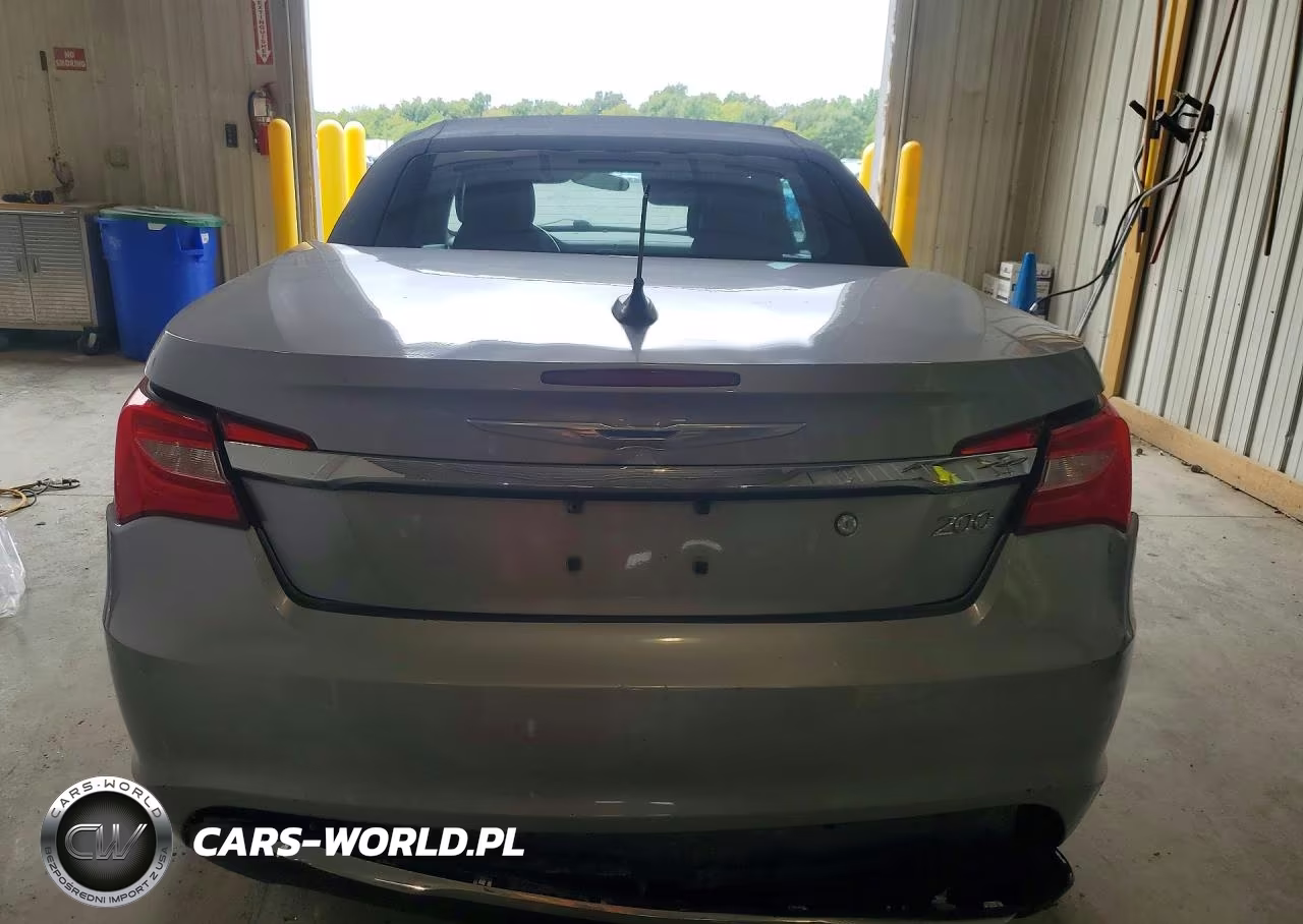 2013 Chrysler 200 Touring VIN:1C3BCBEB7DN511546 - 6