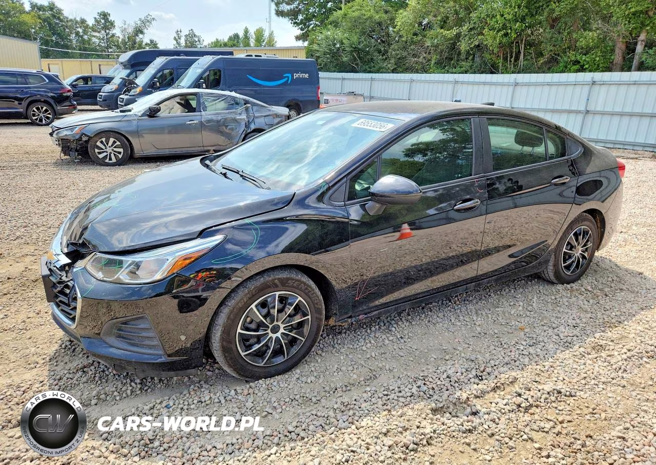 2019 Chevrolet Cruze VIN:1G1BJ5SM6K7100075 - 1