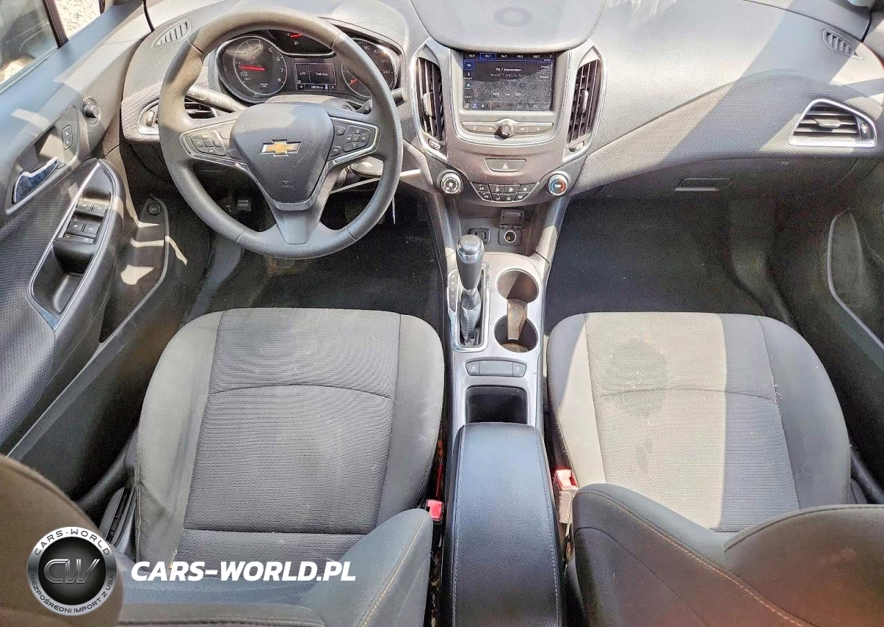 2019 Chevrolet Cruze VIN:1G1BJ5SM6K7100075 - 8
