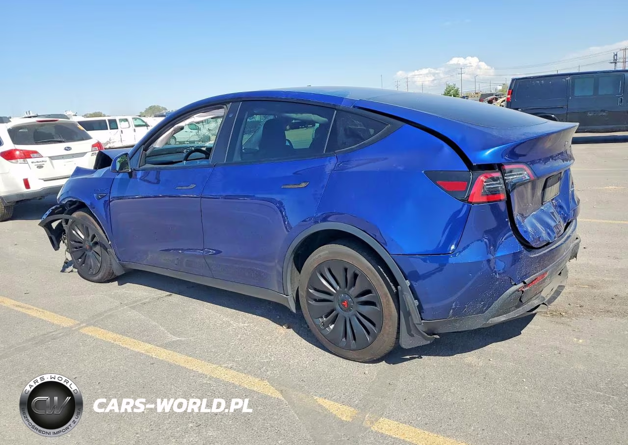 2020 Tesla Model Y VIN:5YJYGDEE2LF031735 - 2