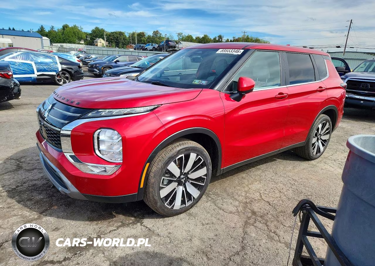 2025 Mitsubishi Outlander Se