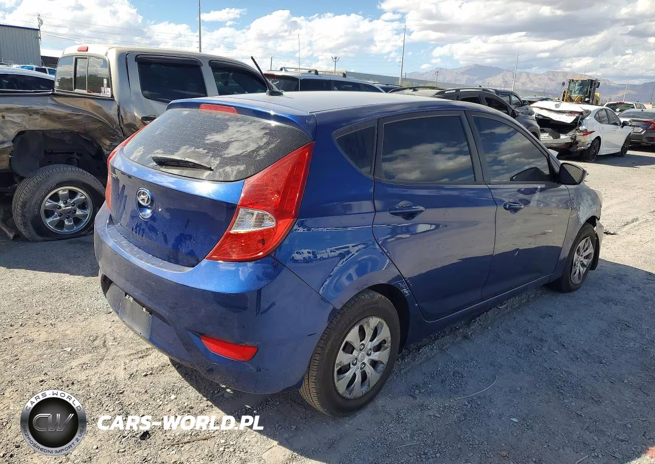 2015 Hyundai Accent Gs VIN:KMHCT5AEXFU204538 - 3