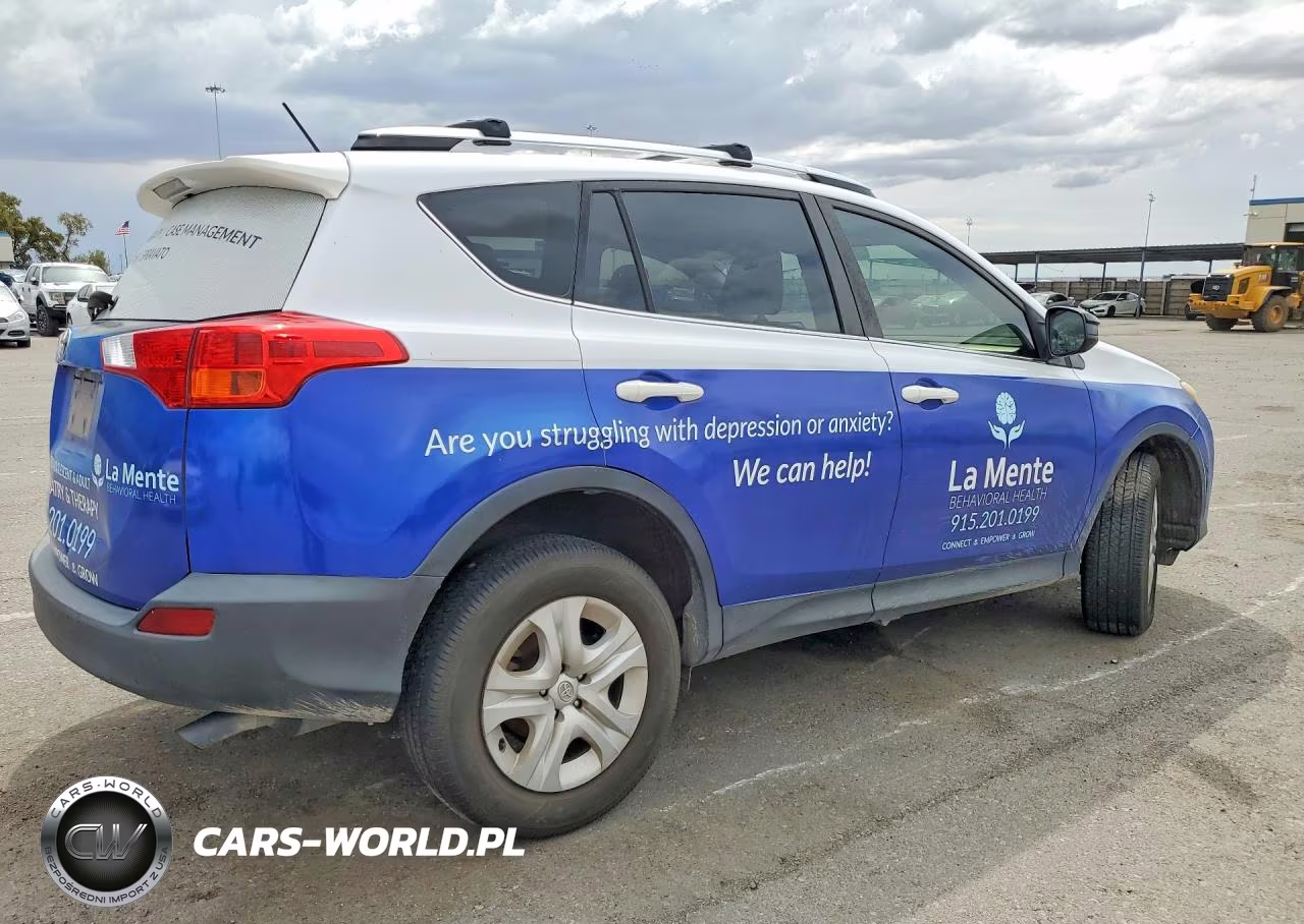 2015 Toyota Rav4 Le VIN:JTMZFREV5FJ049325 - 3