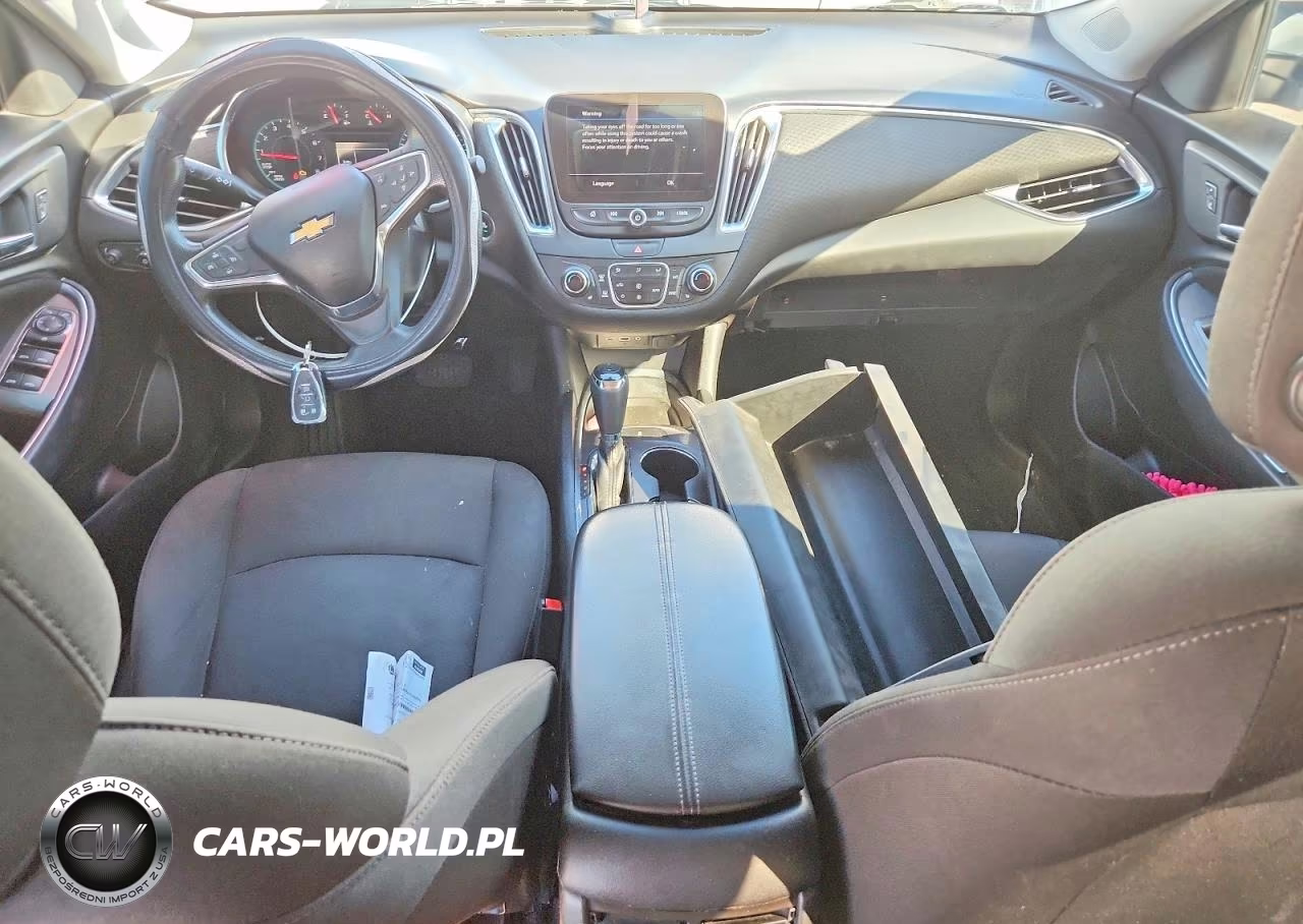 2019 Chevrolet Malibu Lt VIN:1G1ZD5ST5KF105108 - 8