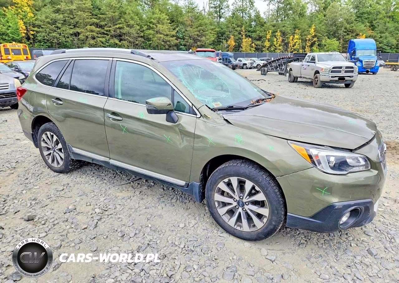 2017 Subaru Outback Touring VIN:4S4BSETC6H3439473 - 4