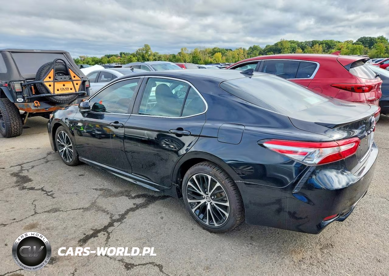 2019 Toyota Camry L VIN:4T1B11HK3KU209807 - 2