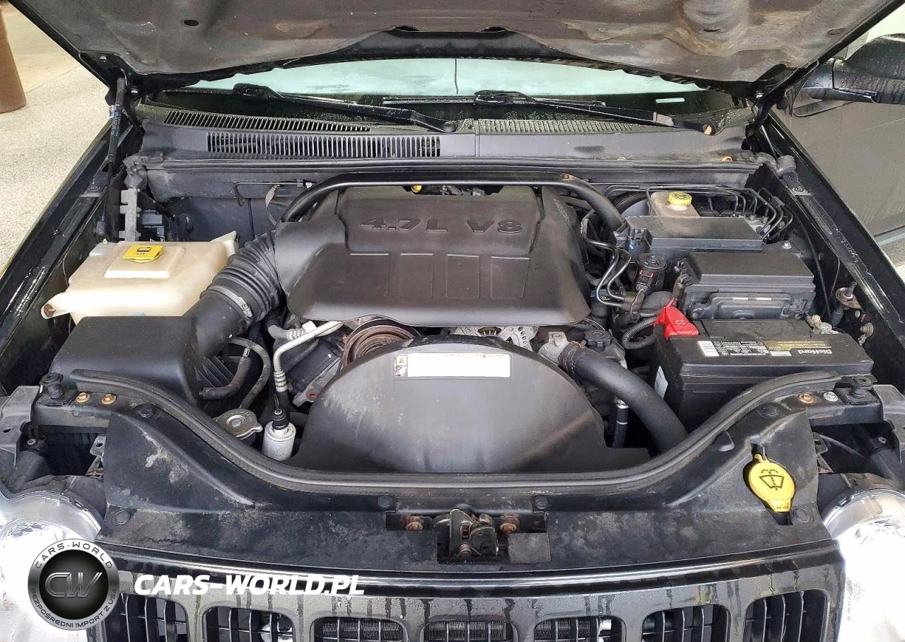 2008 Jeep Grand Cherokee Laredo VIN:1J8HR48N48C210877 - 12