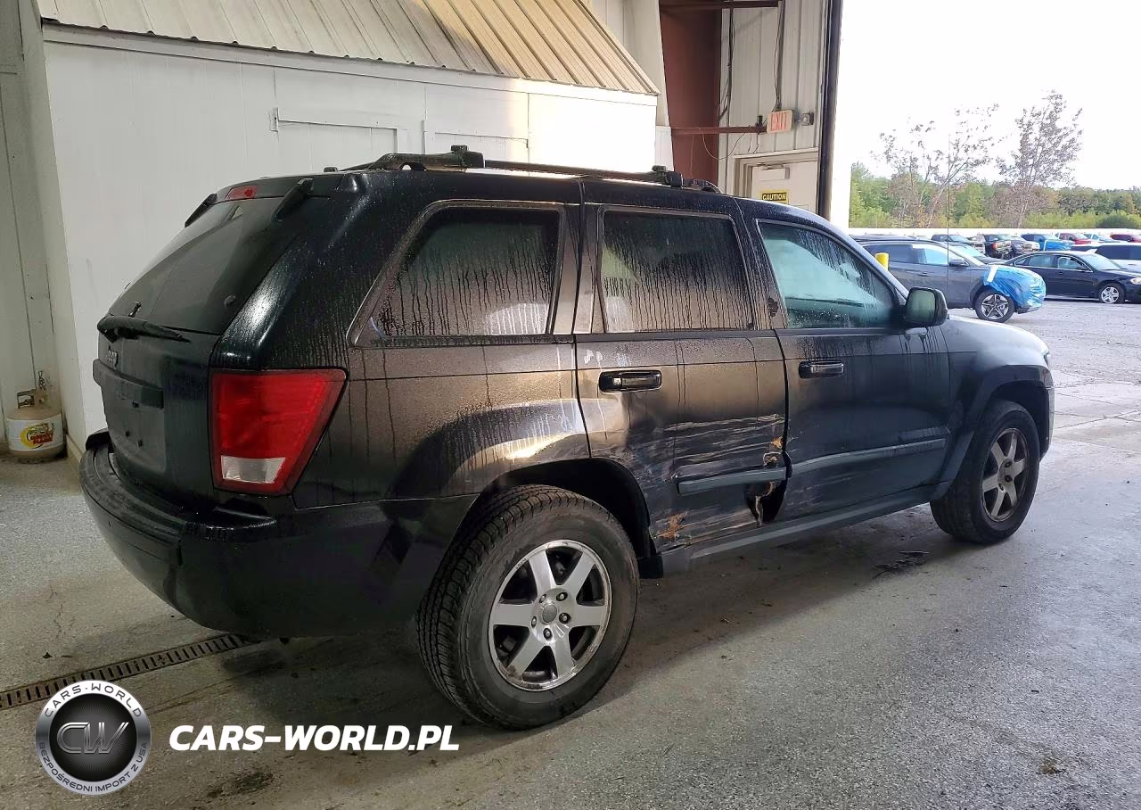 2008 Jeep Grand Cherokee Laredo VIN:1J8HR48N48C210877 - 3