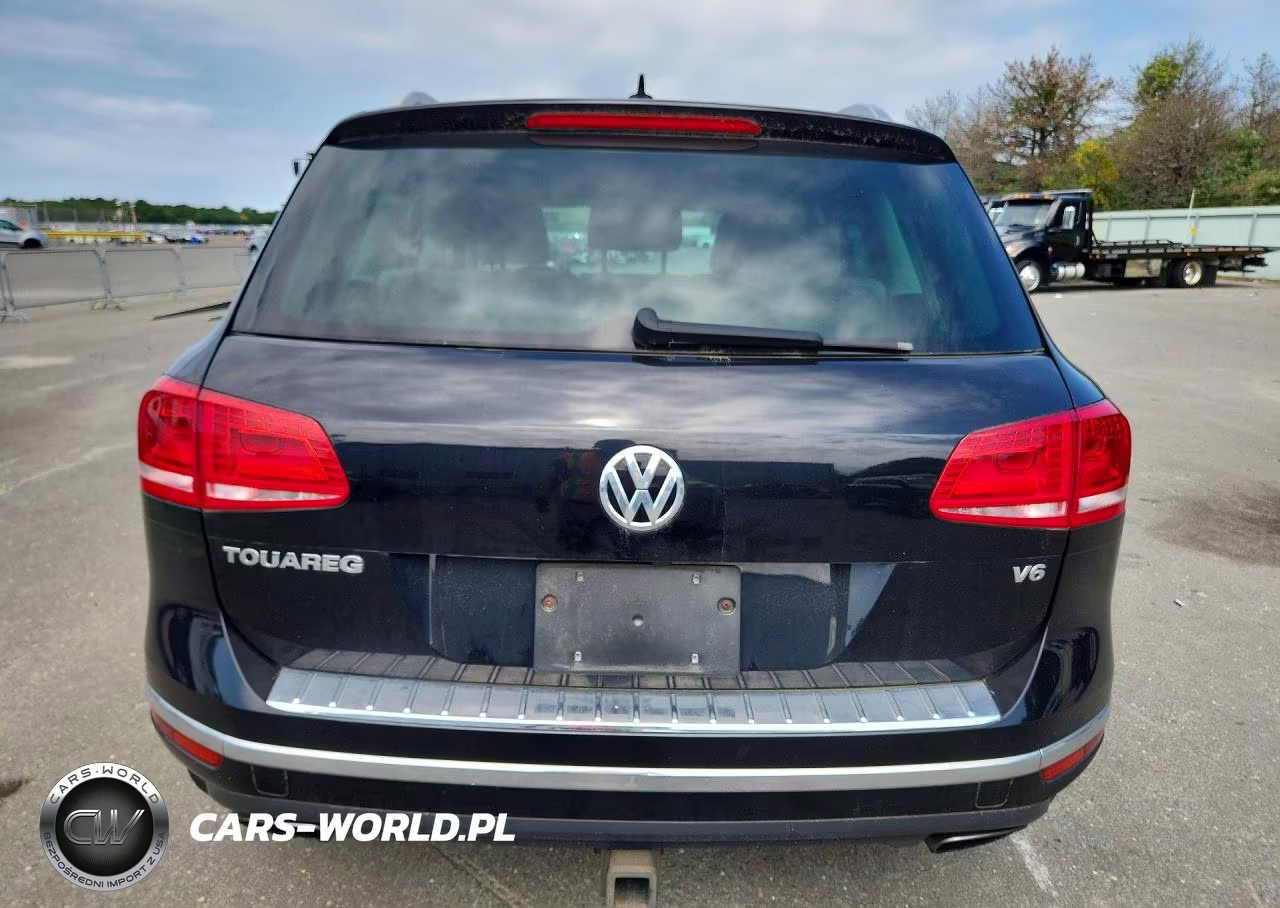 2015 Volkswagen Touareg V6 VIN:WVGEF9BP1FD004381 - 6