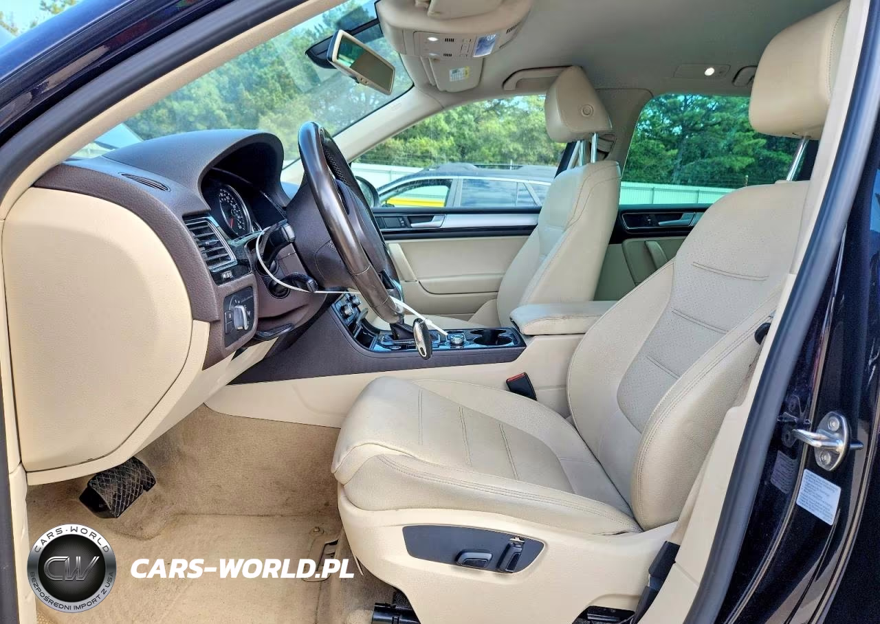 2015 Volkswagen Touareg V6 VIN:WVGEF9BP1FD004381 - 7