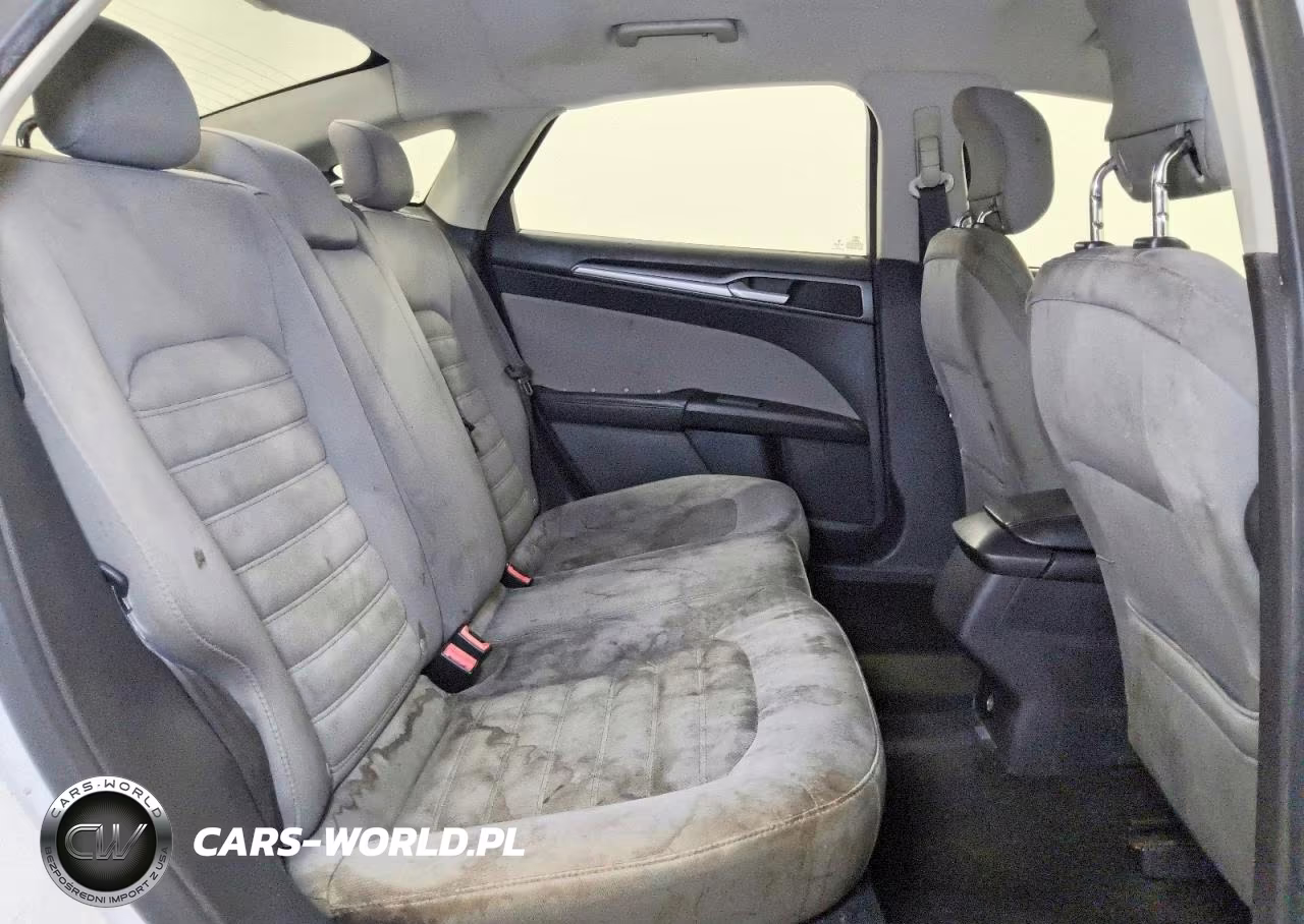 2014 Ford Fusion S VIN:1FA6P0G72E5370178 - 10