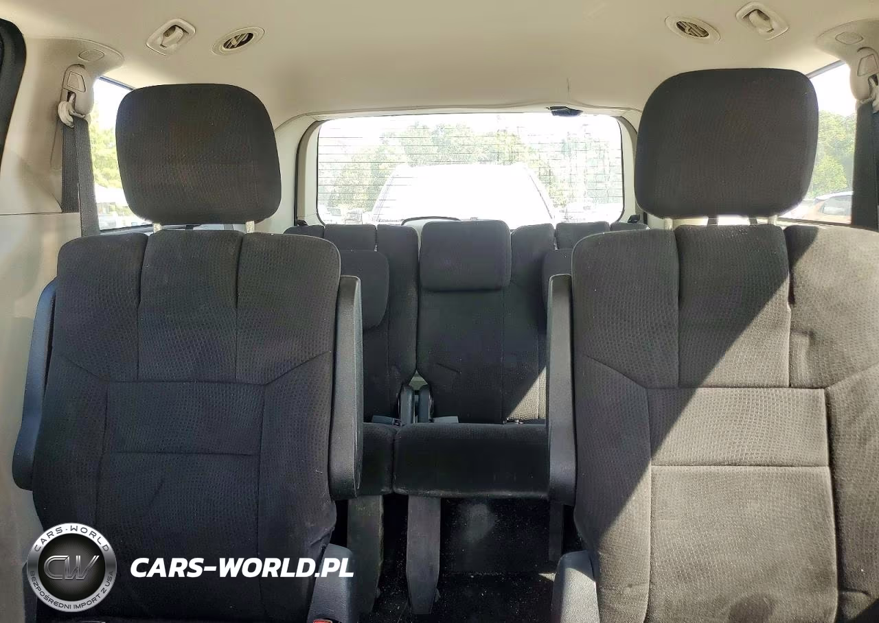 2011 Dodge Grand Caravan Express VIN:2D4RN4DG1BR768881 - 10