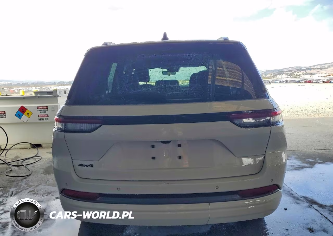 2026 Jeep Grand Cherokee Limited VIN:1C4RJHBR6TC260503 - 6