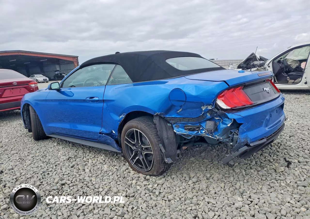 2021 Ford Mustang VIN:1FATP8UH6M5136610 - 2