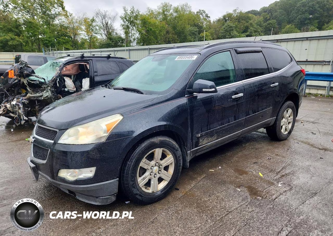 2010 Chevrolet Traverse Lt VIN:1GNLRFED8AS122670 - 1