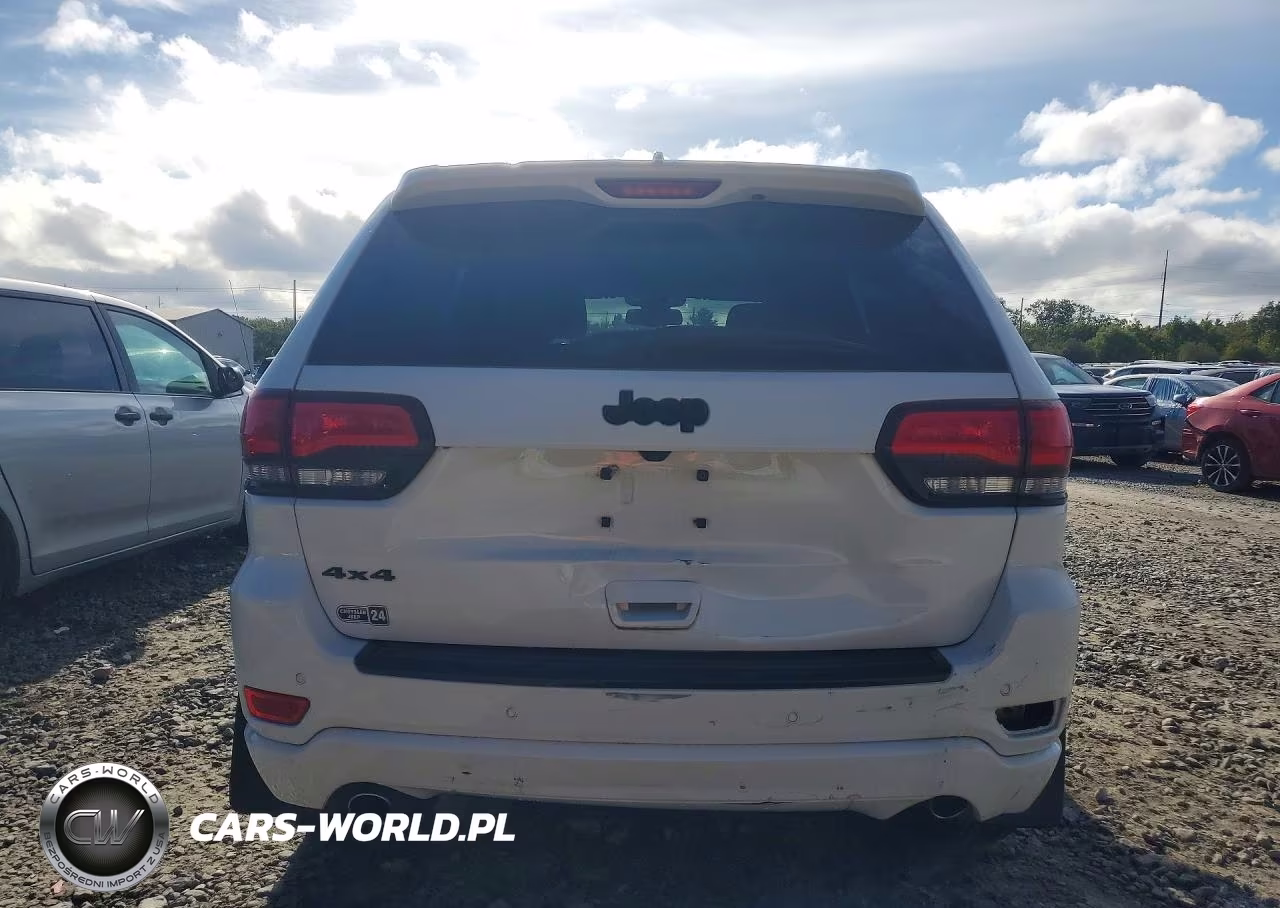 2015 Jeep Grand Cherokee Laredo VIN:1C4RJFAG0FC954483 - 6